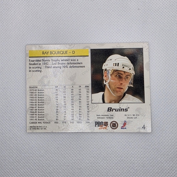 1992-93 NHL Pro Set Ray Bourque Boston Bruins #4 Hockey Card - Picture 3 of 4